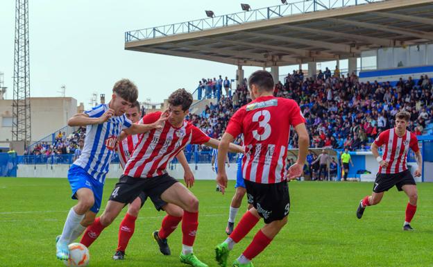 El Maracena se mete en problemas con una nueva derrota en la jornada 22 de Tercera RFEF