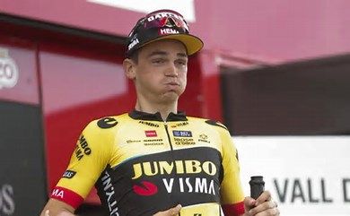 Sepp Kuss pone la guinda del Jumbo Visma