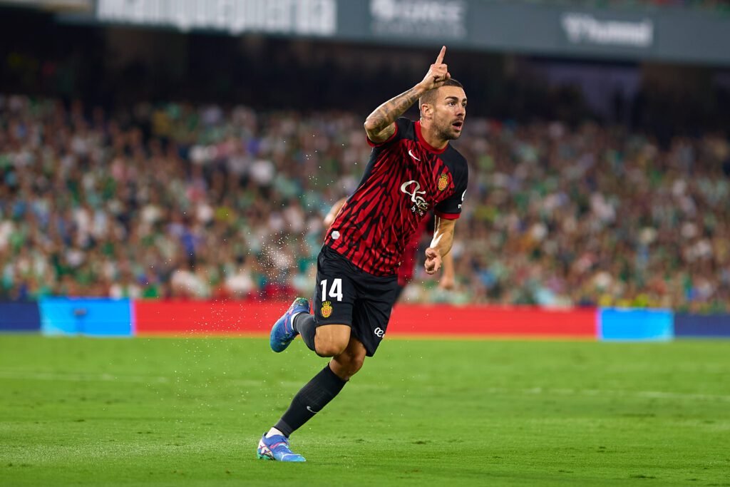 Real Betis 1-2 Mallorca: Valery da los tres puntos sobre la bocina - Da ...