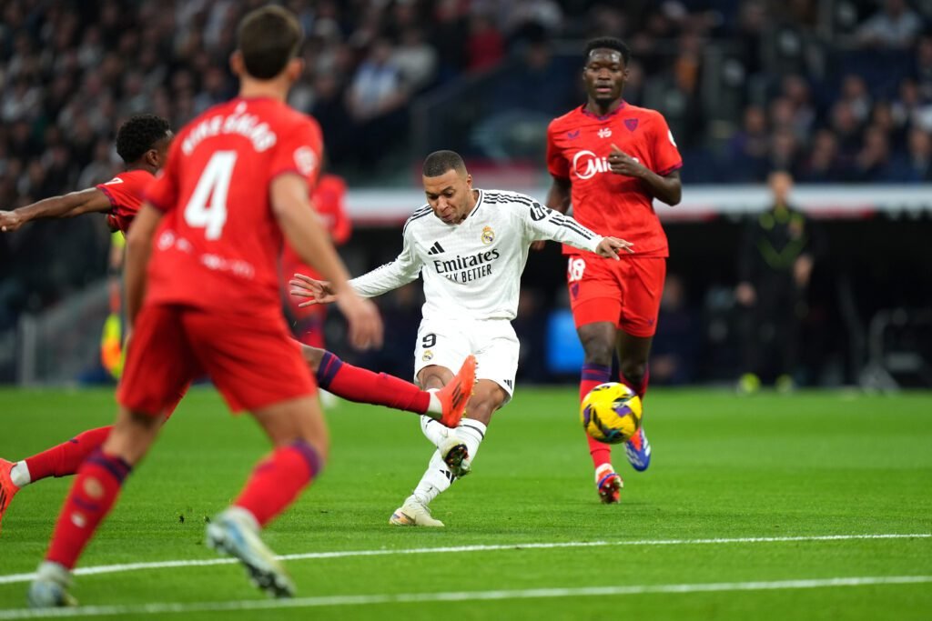 Real Madrid 4- 2 Sevilla: Un adiós agridulce de Jesús Navas - Da igual ...